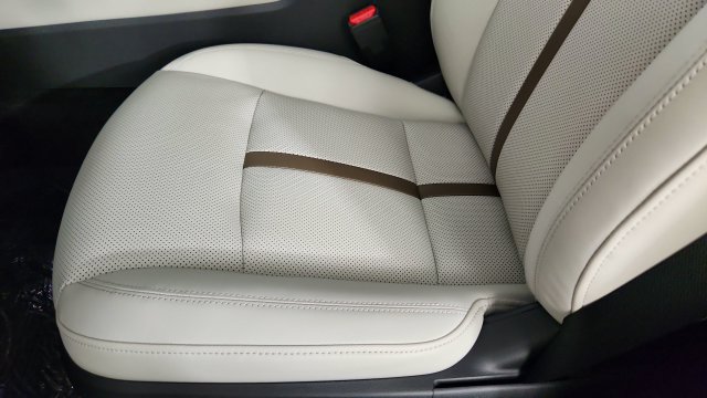 New 2026 MAZDA CX-90 Plug-In Hybrid w/ Premium Plus AWD/4WD image 13