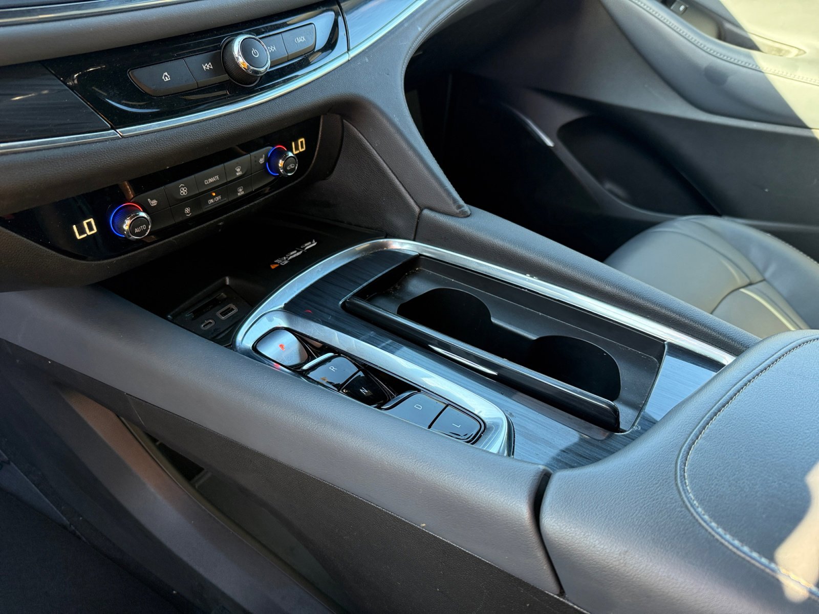 Used 2022 Buick Enclave Essence w/ Trailering Package, 5000 lbs. image 13