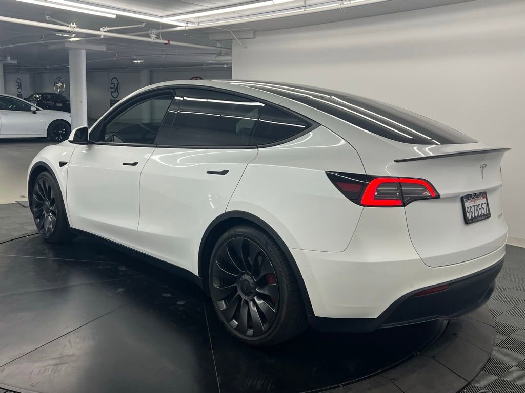 Used 2022 Tesla Model Y Performance AWD/4WD image 4