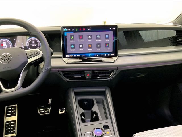 New 2026 Volkswagen Tiguan SE R-Line AWD/4WD image 7