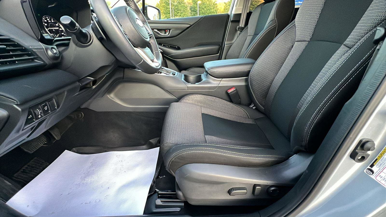 Used 2025 Subaru Outback Premium w/ Popular Package #1A image 22