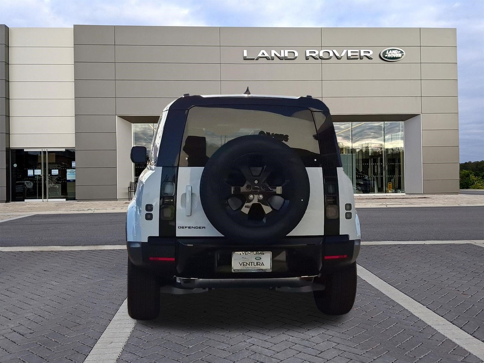 New 2026 Land Rover Defender 110 S AWD/4WD image 6