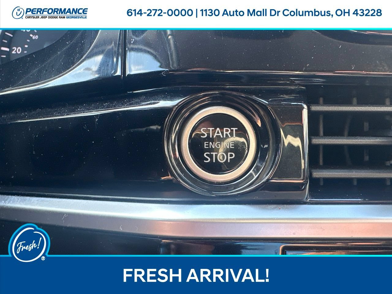 Used 2023 Nissan Pathfinder SV AWD/4WD image 22