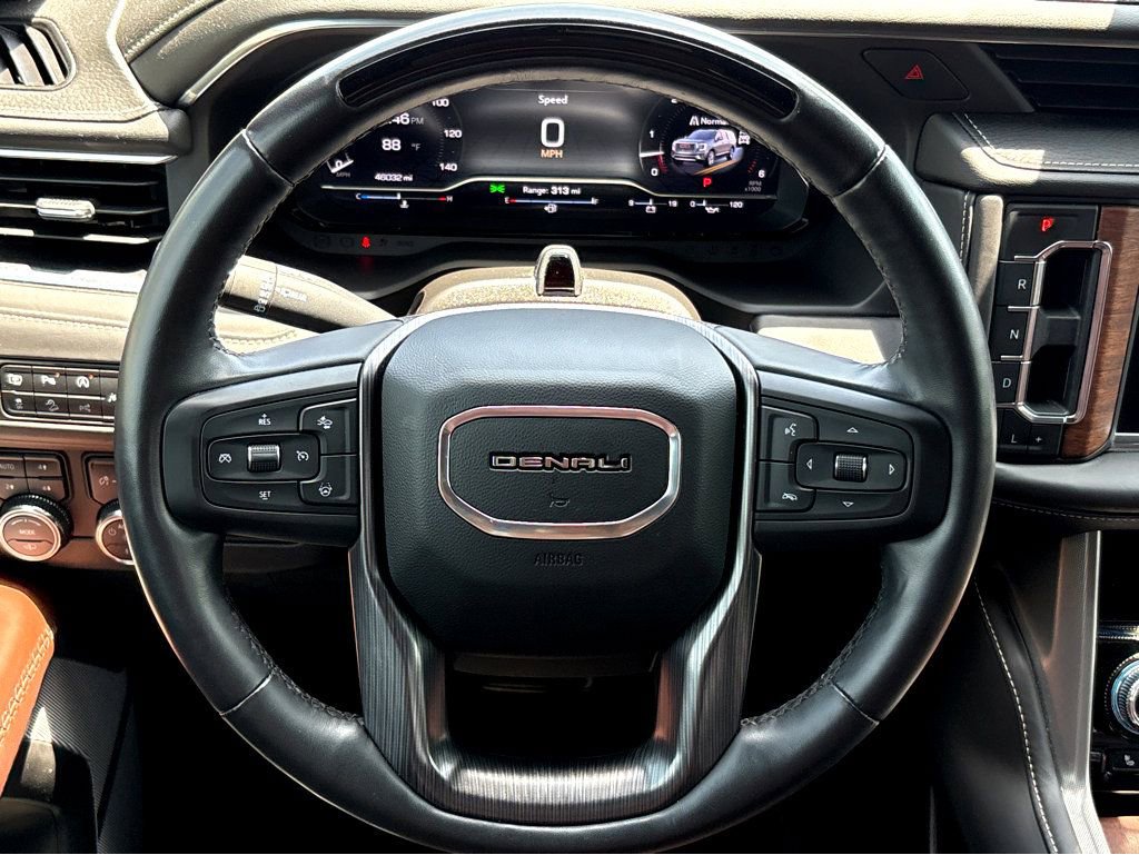 Used 2023 GMC Yukon Denali Ultimate AWD/4WD image 13