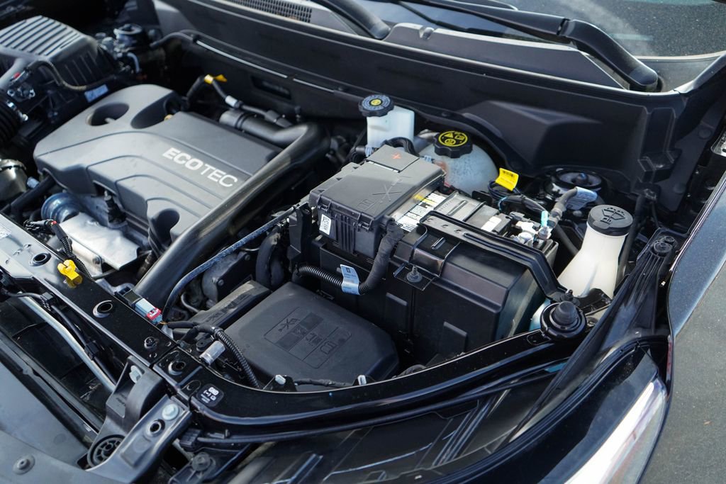 Used 2021 Chevrolet Equinox LT image 36