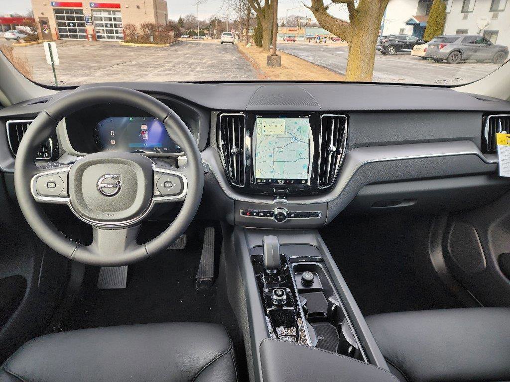 Certified 2025 Volvo XC60 B5 Core w/ Climate Package image 6