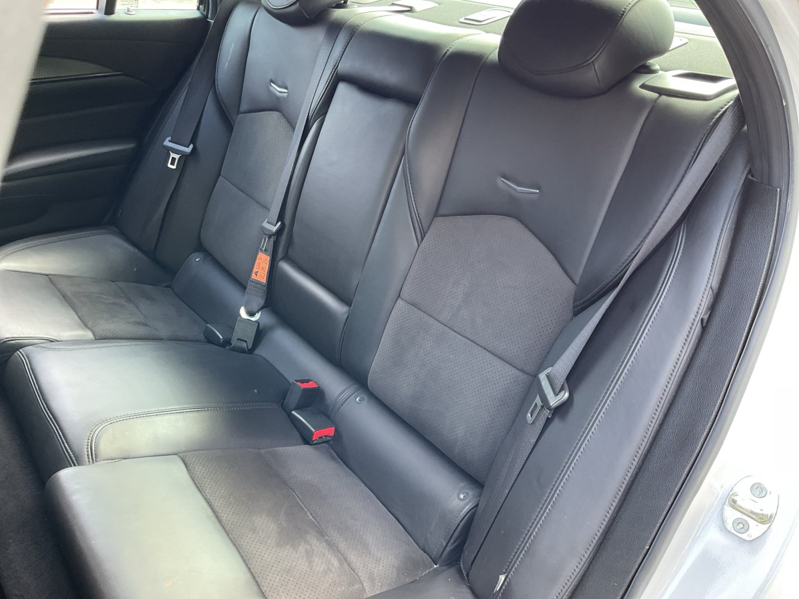 Used 2018 Cadillac CTS V w/ Luxury Package RWD image 19