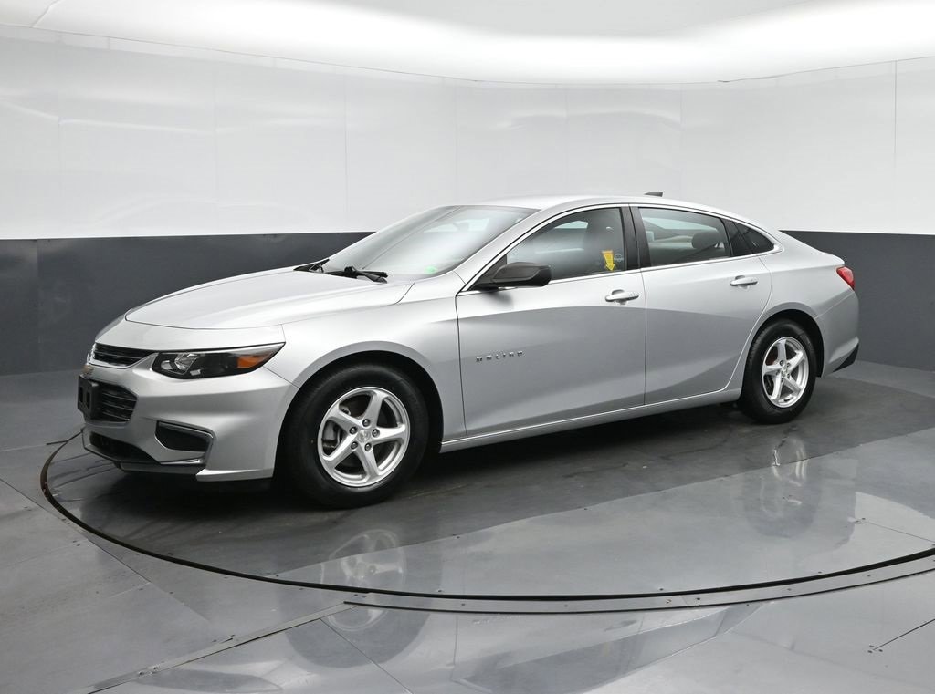 Used 2016 Chevrolet Malibu LS image 3