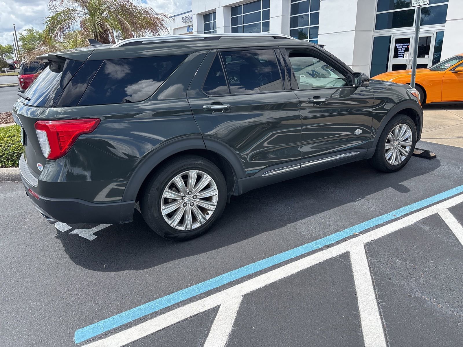 Certified 2022 Ford Explorer King Ranch w/ Class IV Trailer Tow Package RWD video 1