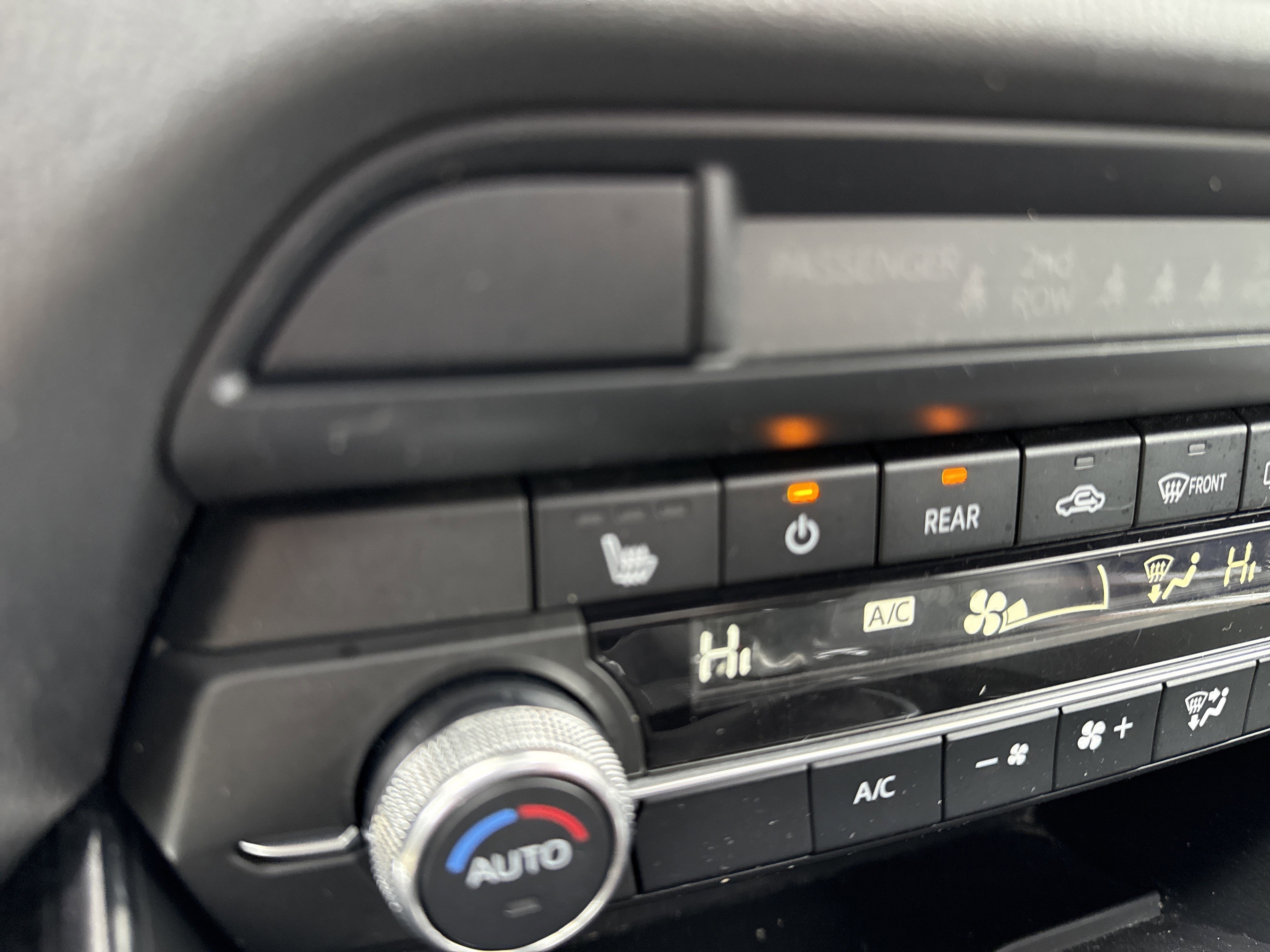 Used 2023 MAZDA CX-9 Touring image 25