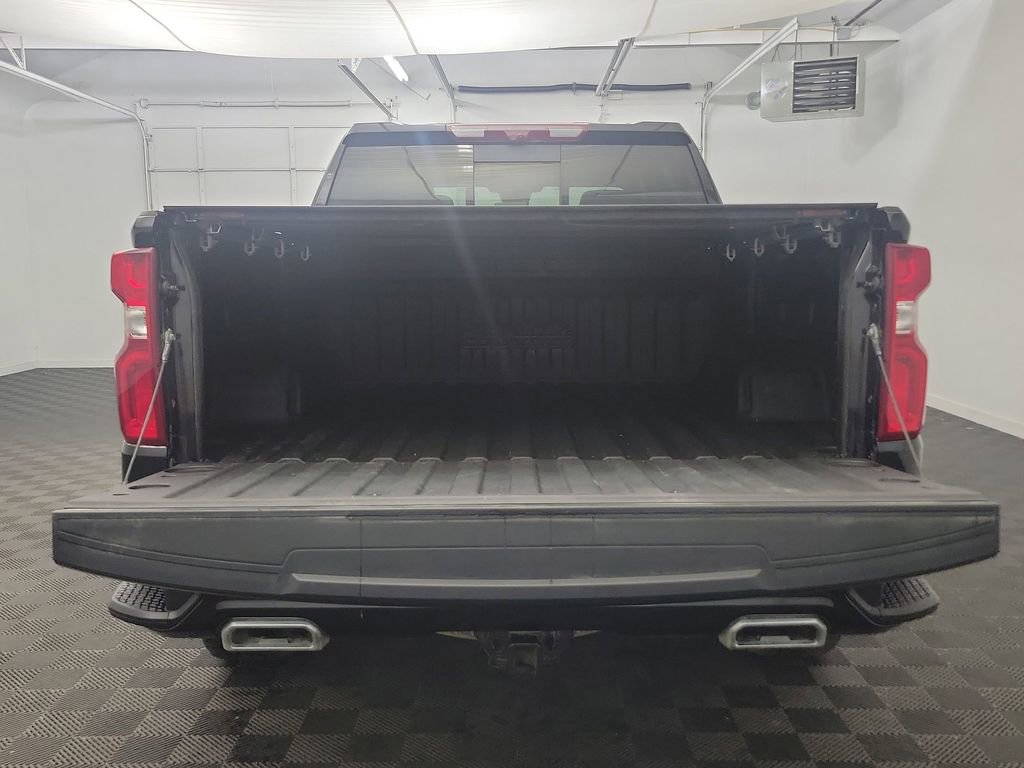 Used 2024 Chevrolet Silverado 1500 High Country w/ Technology Package image 17