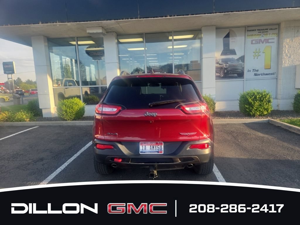 Used 2016 Jeep Cherokee Trailhawk w/ Leather Interior Group AWD/4WD image 6