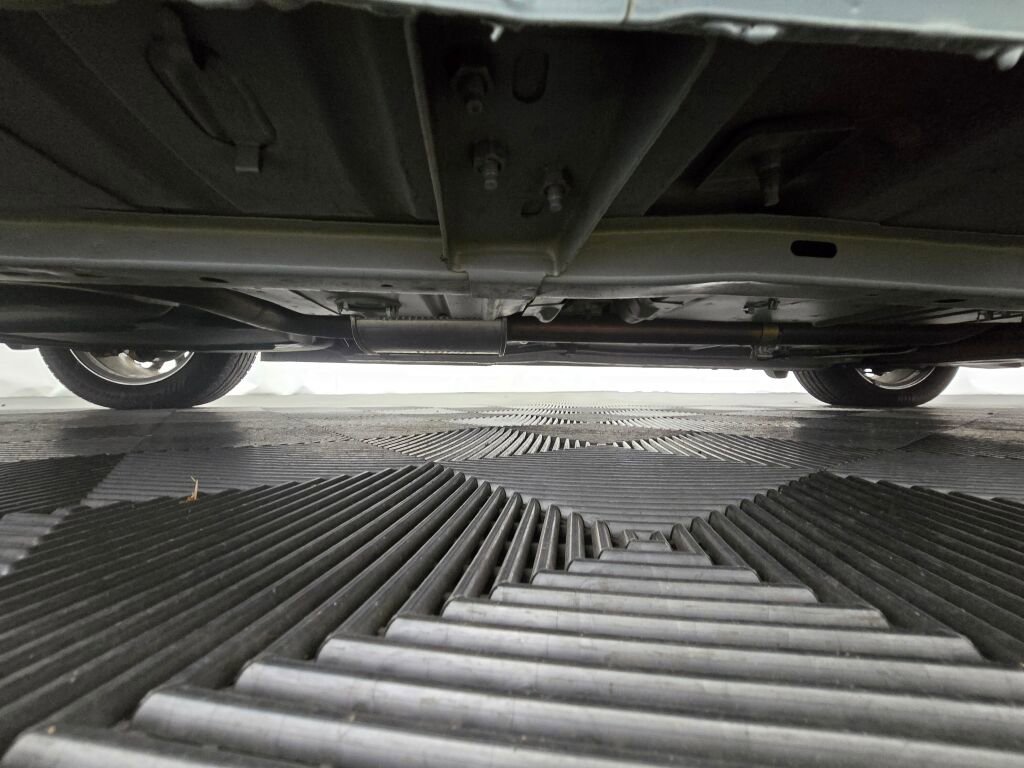 Used 2003 Chrysler Sebring Limited image 77