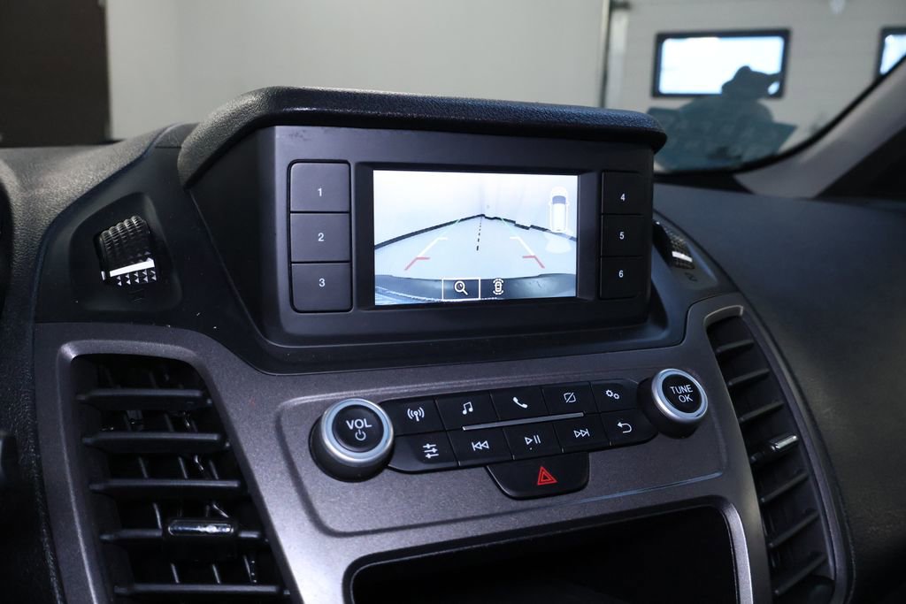 Used 2020 Ford Transit Connect XL image 27