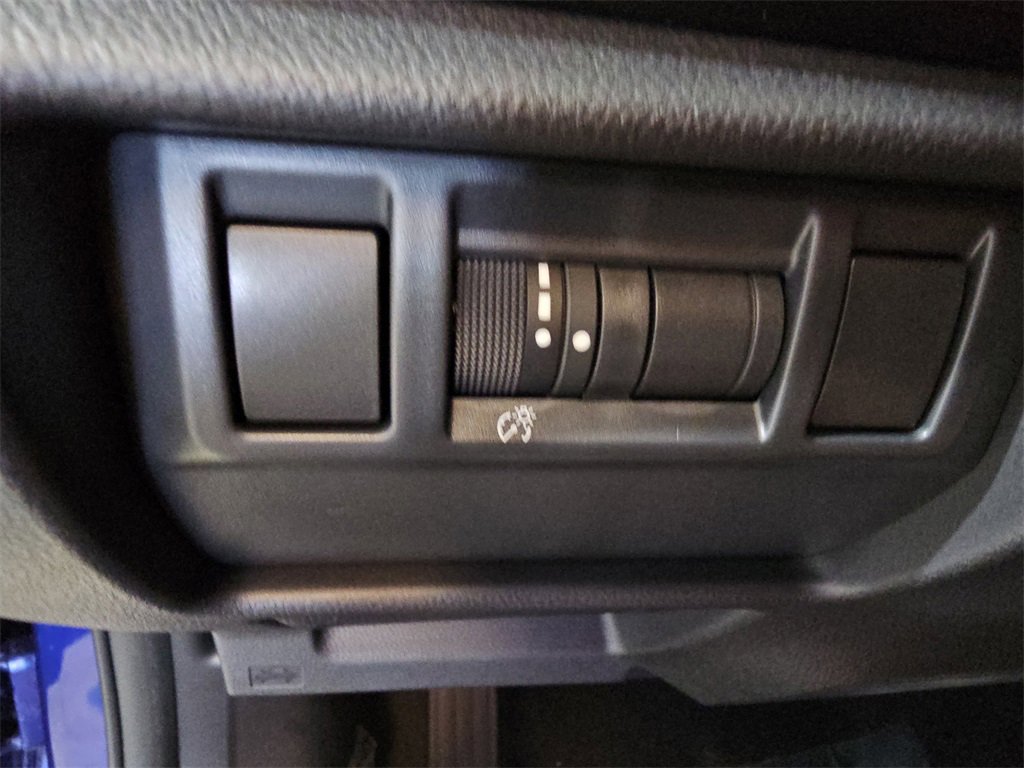 New 2025 Subaru Crosstrek 2.5i Premium image 25