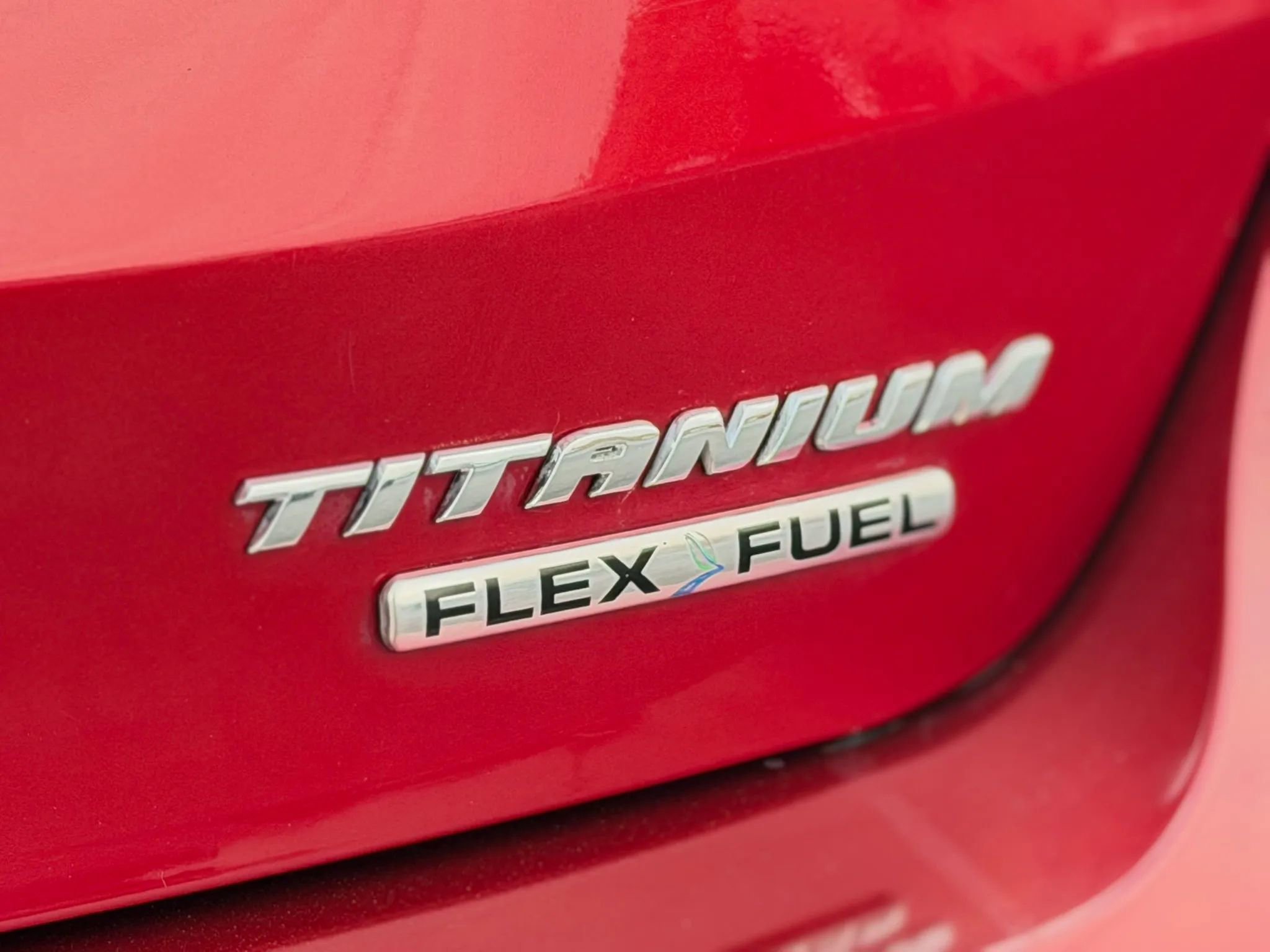 Used 2016 Ford Focus Titanium FWD image 11