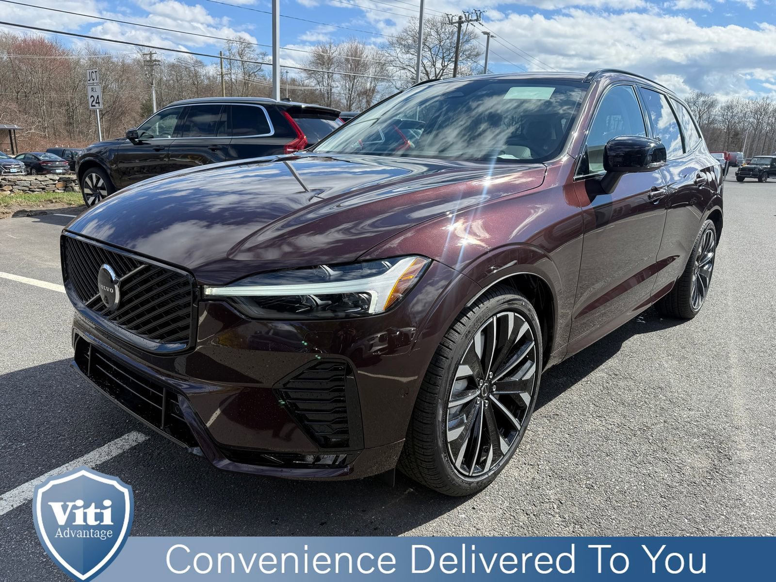 New 2026 Volvo XC60 B5 Ultra w/ Climate Package AWD/4WD image 4