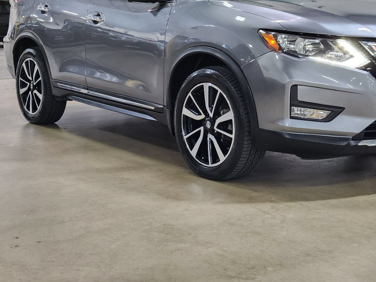 Used 2020 Nissan Rogue SL AWD/4WD image 16