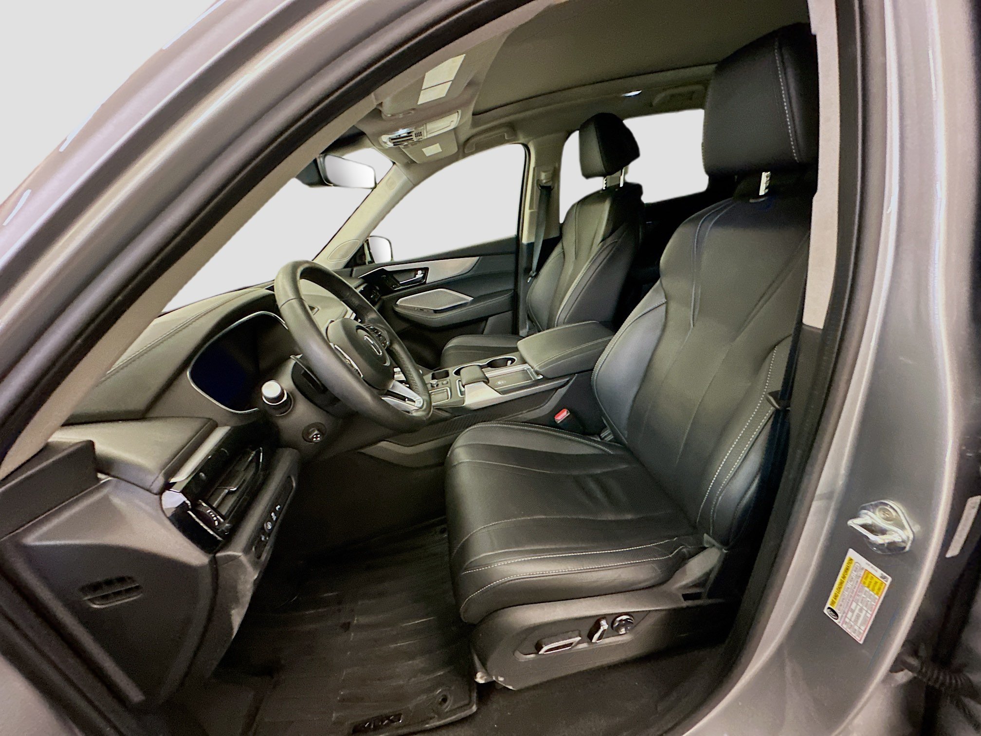 Used 2023 Acura MDX SH-AWD w/ Technology Package image 13