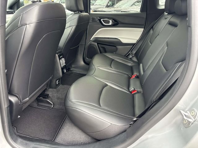 New 2026 Jeep Compass Limited w/ Sun, Sound & Navigation Group image 6