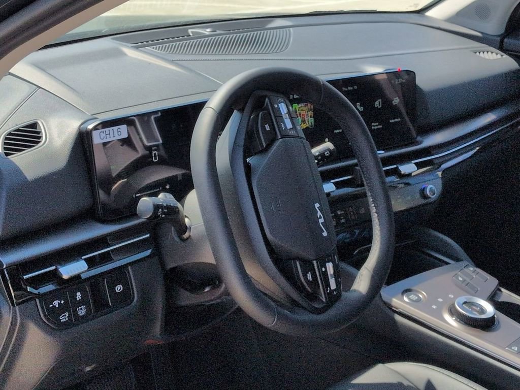 New 2026 Kia Sportage EX image 10