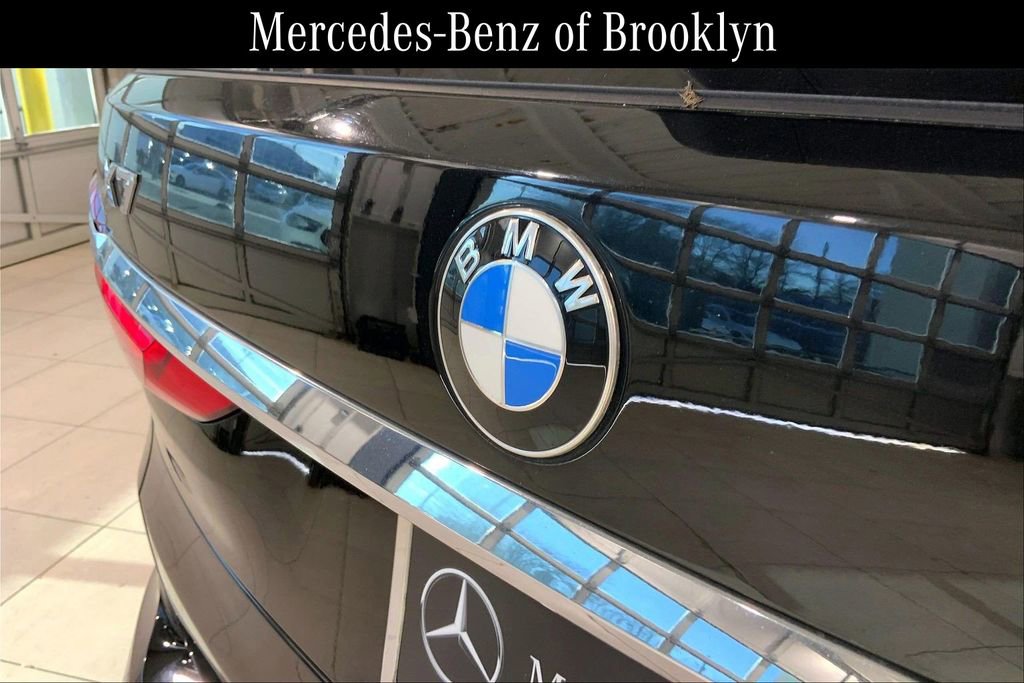 Used 2021 BMW X7 xDrive40i w/ Premium Package 2 image 32