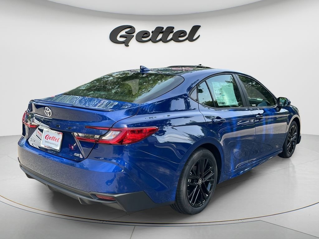 New 2026 Toyota Camry SE FWD image 5