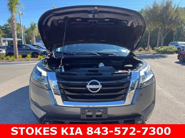 Used 2022 Nissan Pathfinder SL image 9