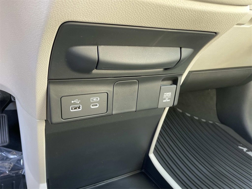 New 2026 Honda Odyssey EX-L image 17