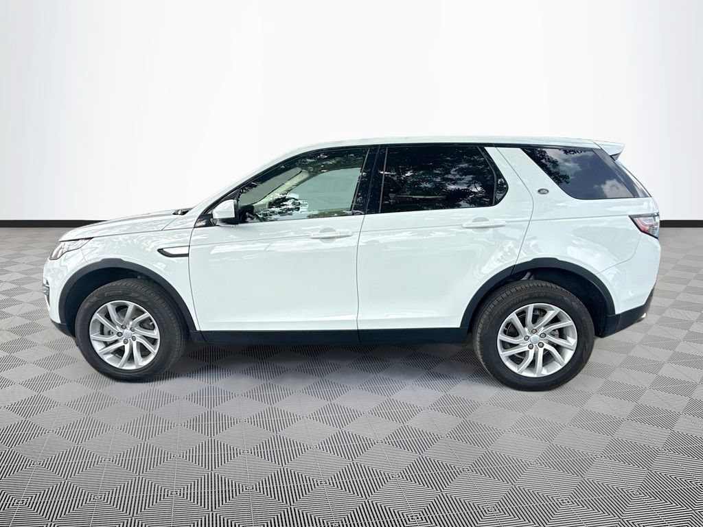 Used 2018 Land Rover Discovery Sport HSE AWD/4WD image 4