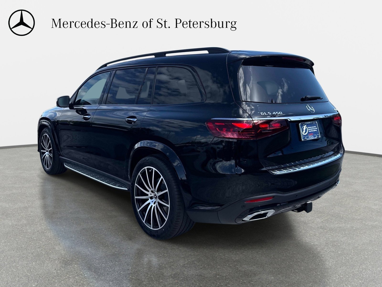 New 2026 Mercedes-Benz GLS 450 4MATIC image 4