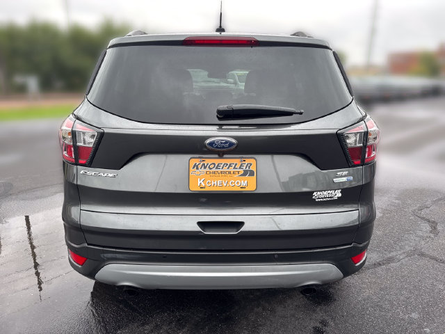 Used 2017 Ford Escape SE w/ Equipment Group 201A AWD/4WD image 4