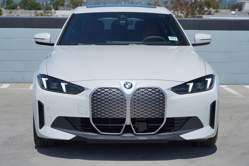 New 2026 BMW i4 eDrive40 w/ Premium Package RWD image 2