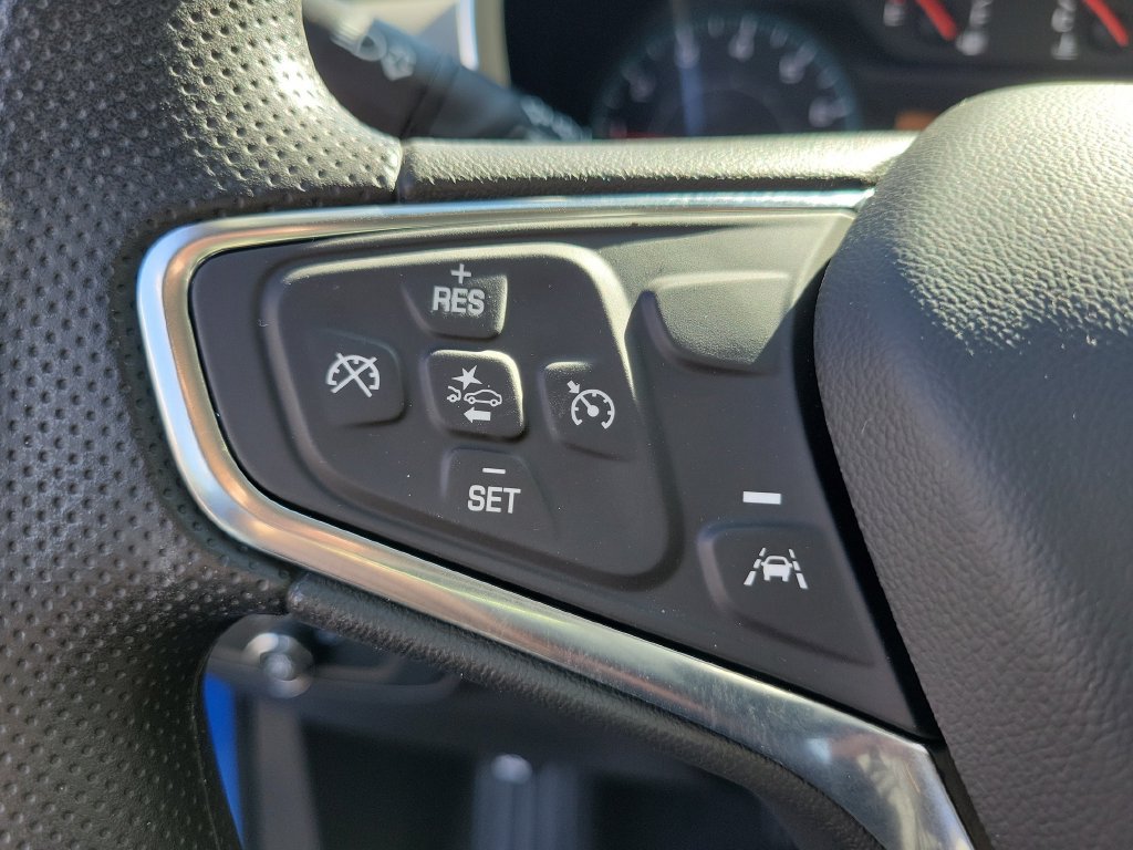 Used 2024 Chevrolet Equinox LS w/ Driver Confidence II Package FWD image 30