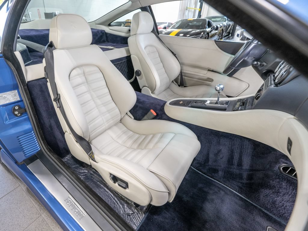 Used 1999 Ferrari 550 Maranello Coupe RWD image 15