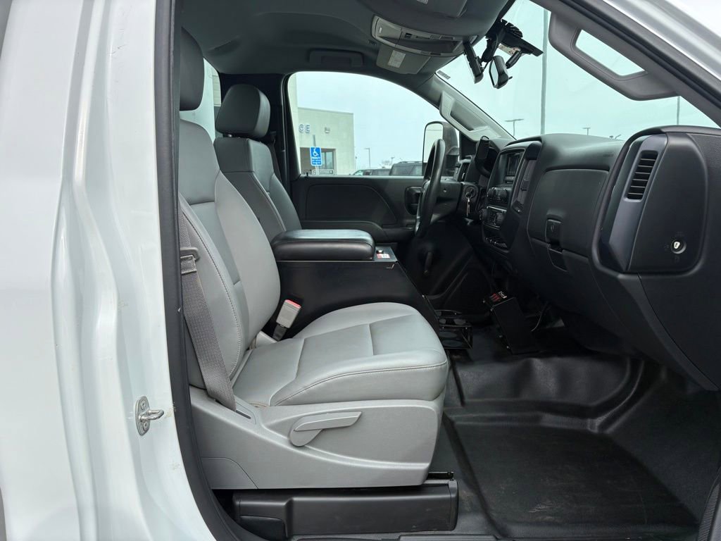 Used 2015 Chevrolet Silverado 3500 W/T image 16