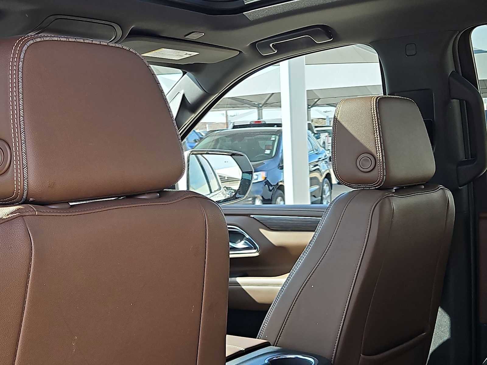 Used 2023 Chevrolet Tahoe High Country image 16