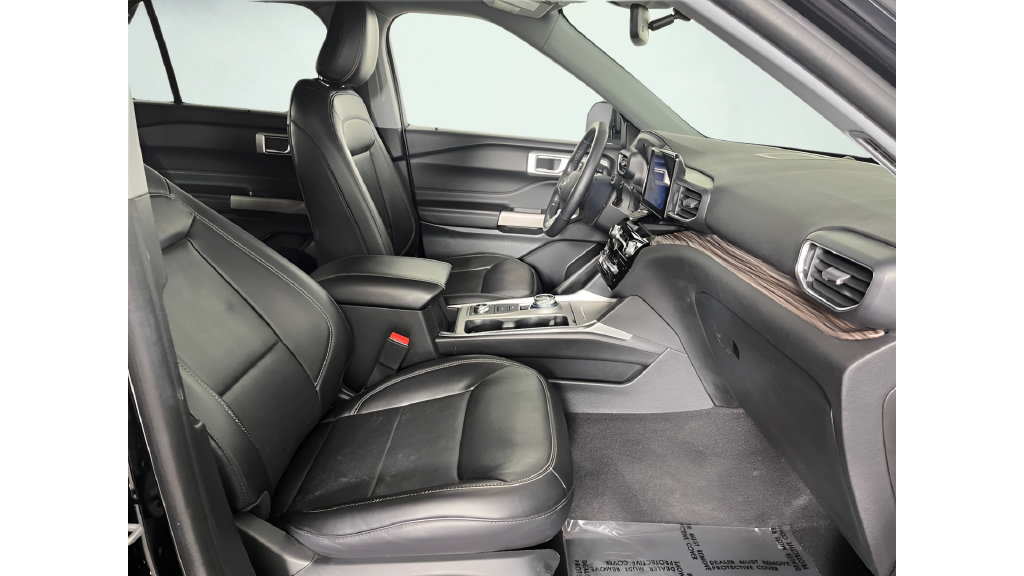 Used 2024 Ford Explorer Limited AWD/4WD image 16