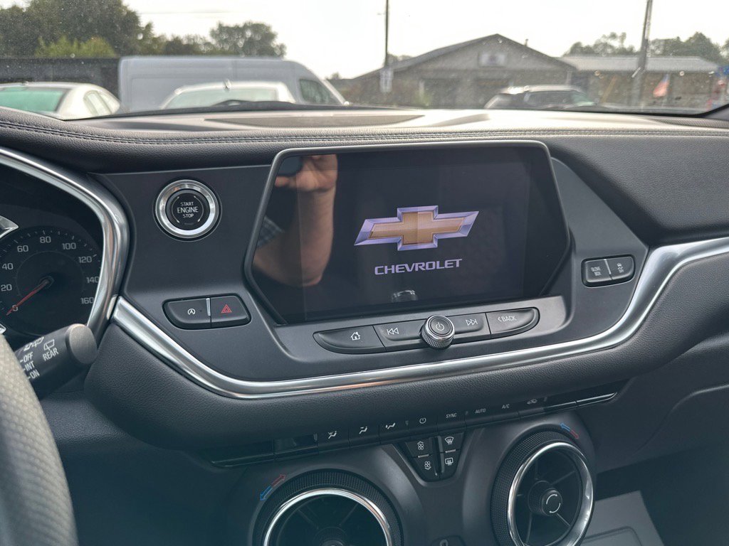 Used 2022 Chevrolet Blazer LT image 25