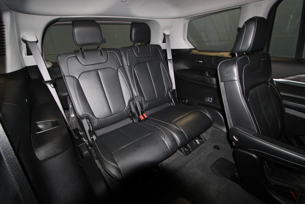 Used 2021 Jeep Grand Cherokee L Limited image 32