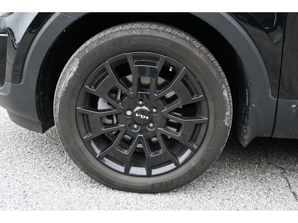 Used 2022 Kia Telluride SX w/ Nightfall Edition Package AWD/4WD image 8