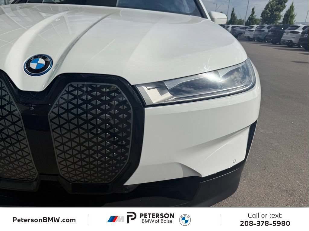 Used 2024 BMW iX xDrive50 w/ Convenience Package AWD/4WD image 36