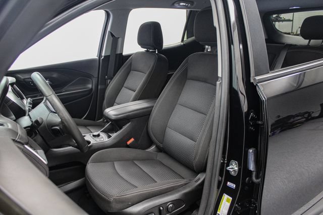 Used 2024 GMC Terrain SLE w/ Driver Convenience Package AWD/4WD image 17