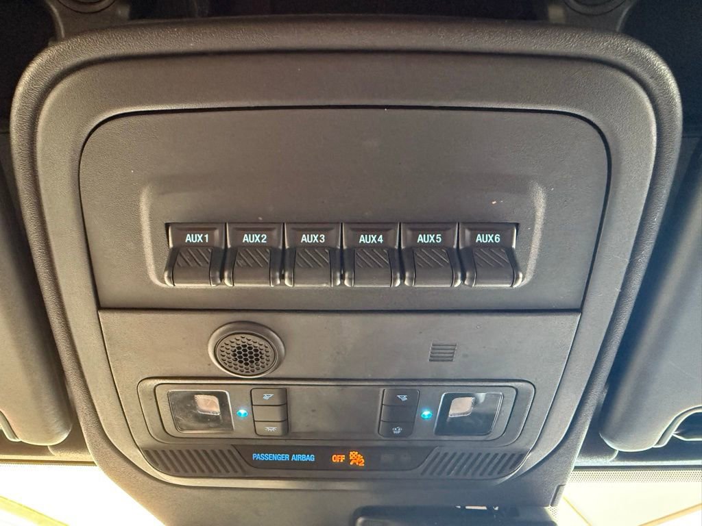 Used 2023 Ford Bronco Wildtrak image 38