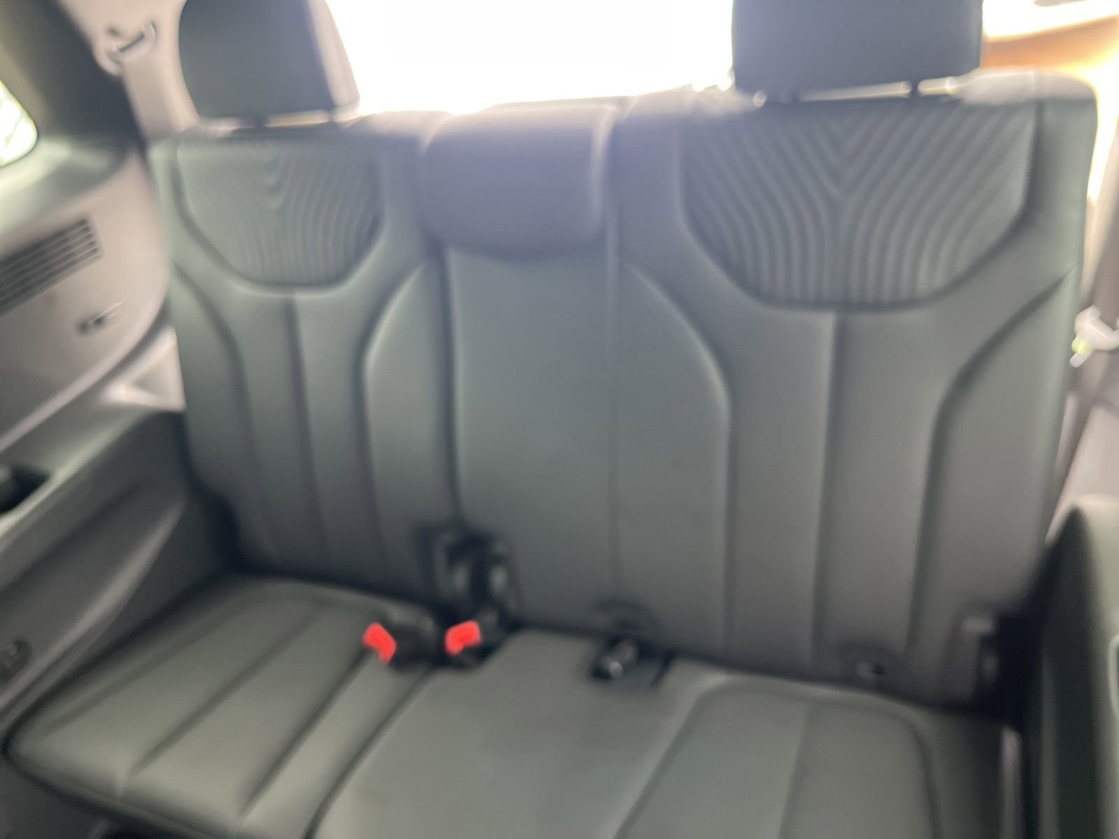 Used 2025 Hyundai Palisade Calligraphy FWD image 35