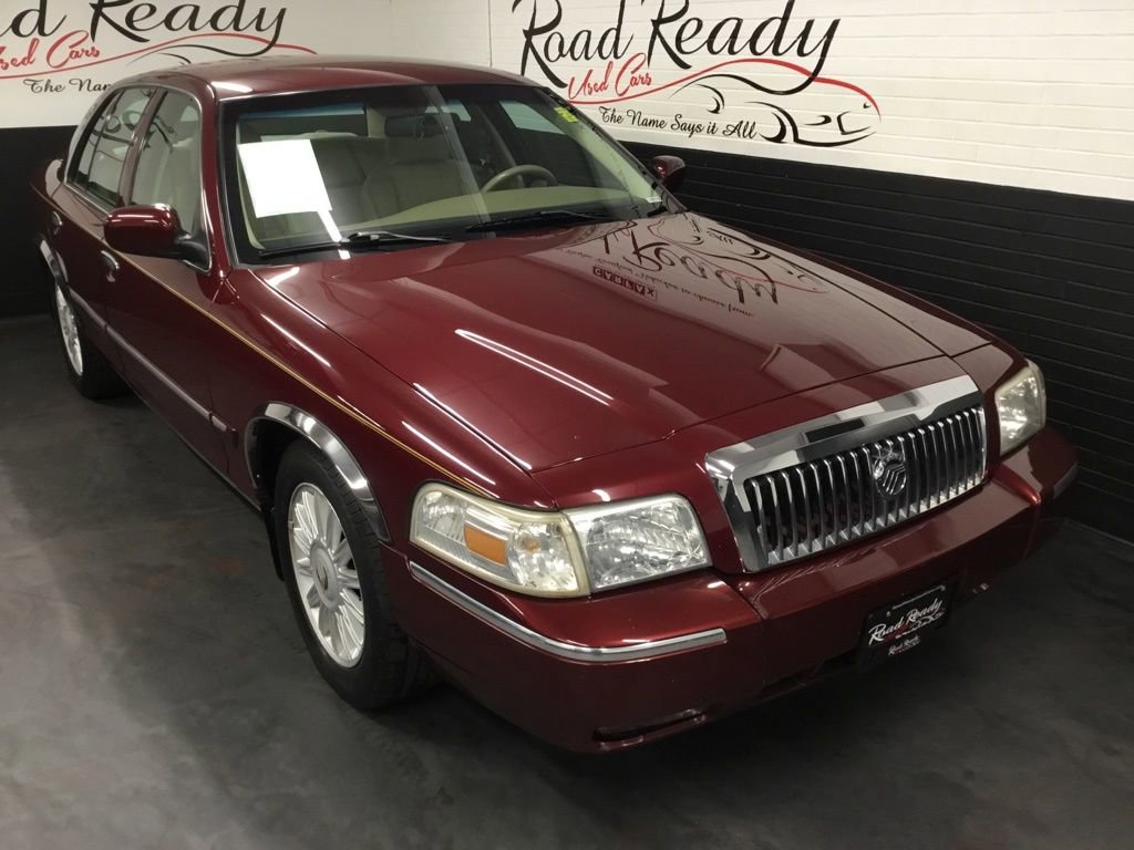 Used 2008 Mercury Grand Marquis LS image 2