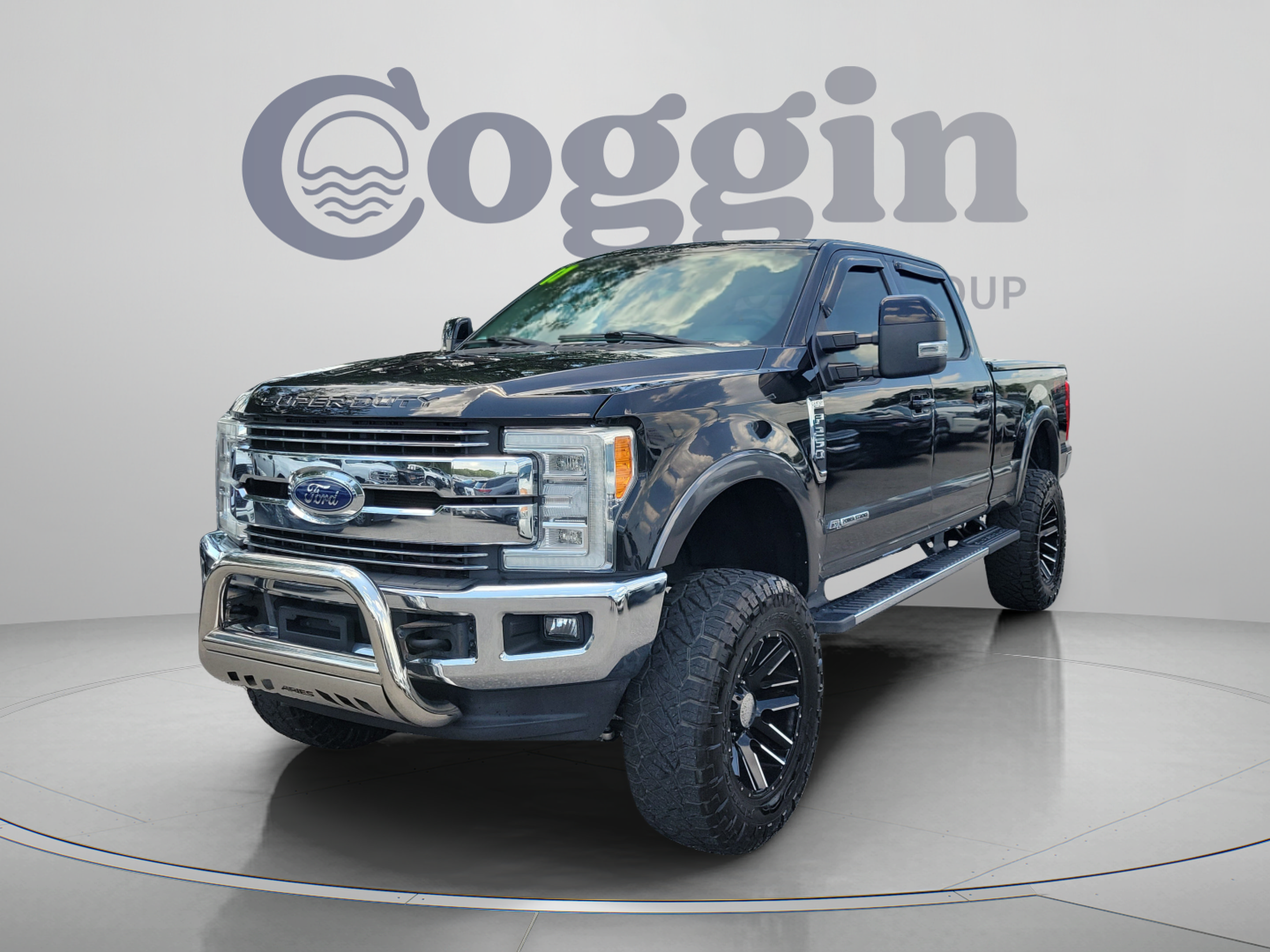 Used 2017 Ford F250 Lariat w/ Lariat Ultimate Package