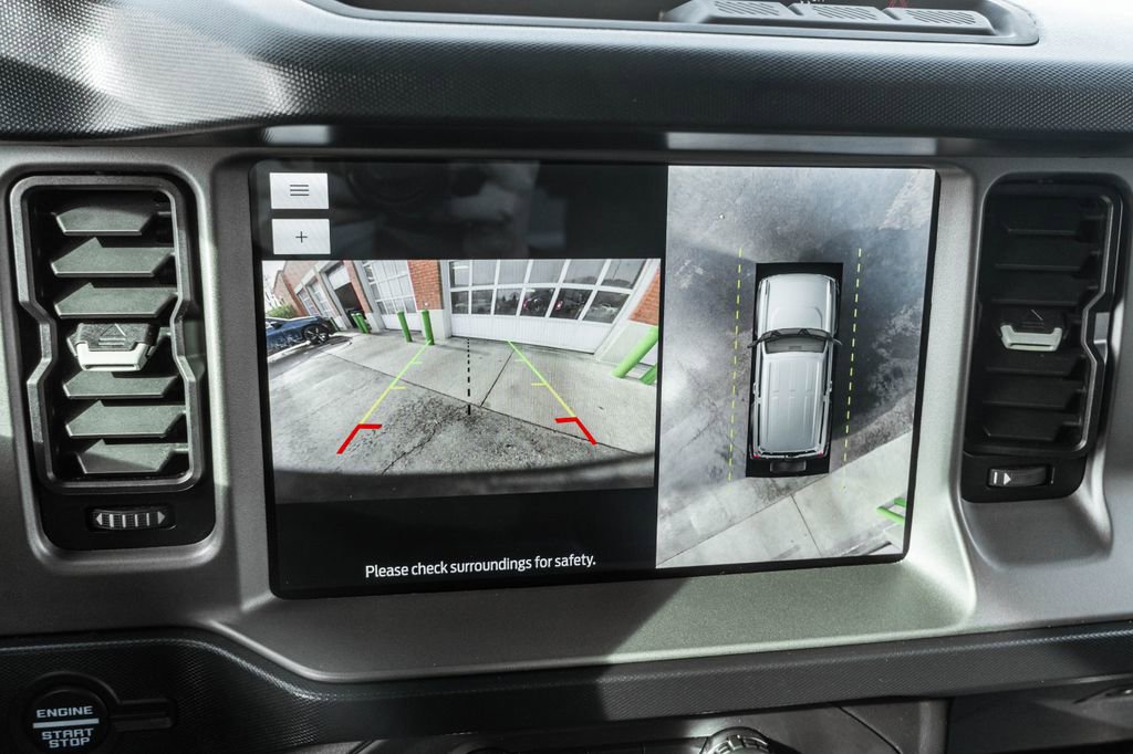 Used 2023 Ford Bronco Outer Banks image 10