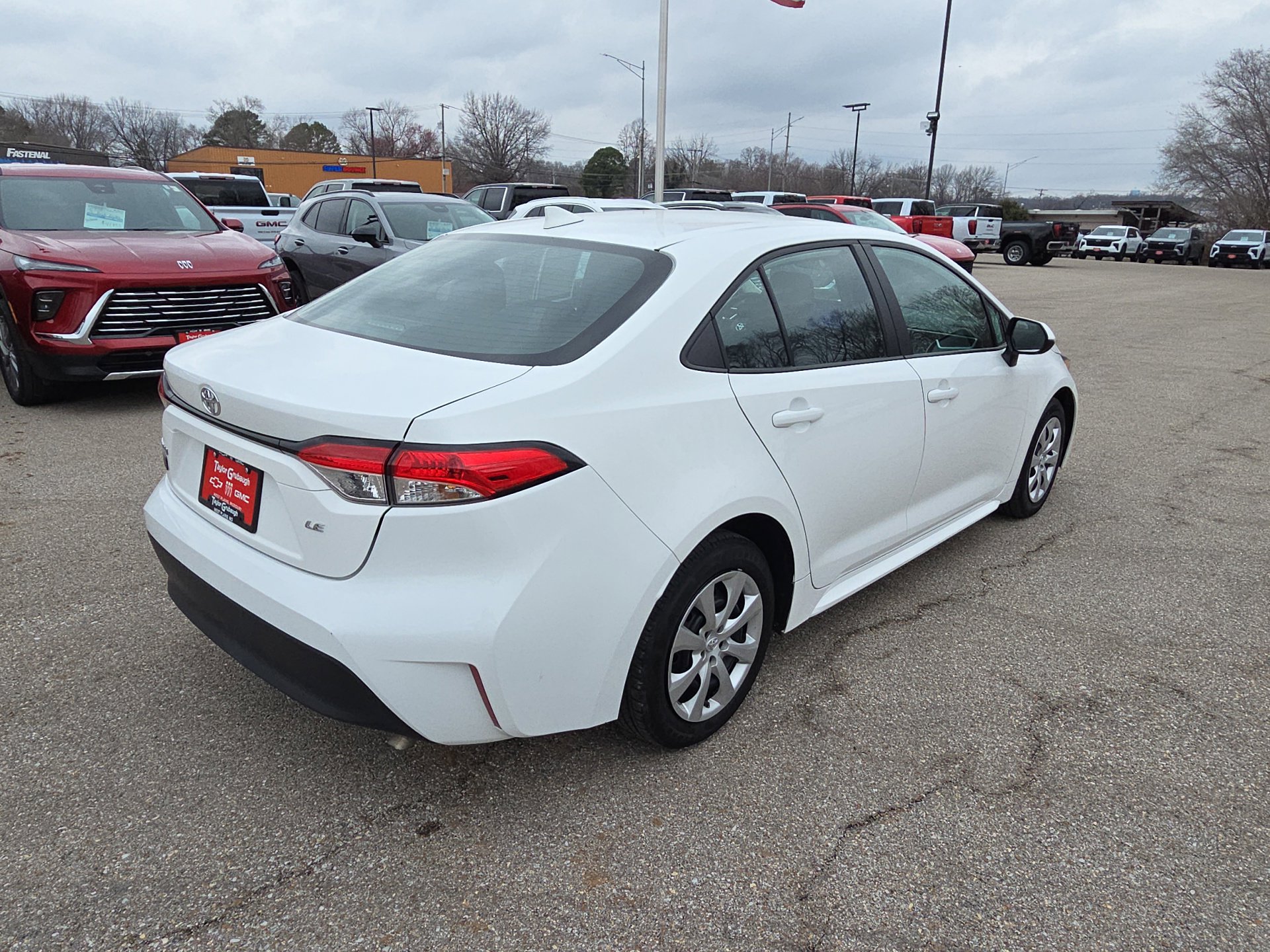 Used 2024 Toyota Corolla LE image 8