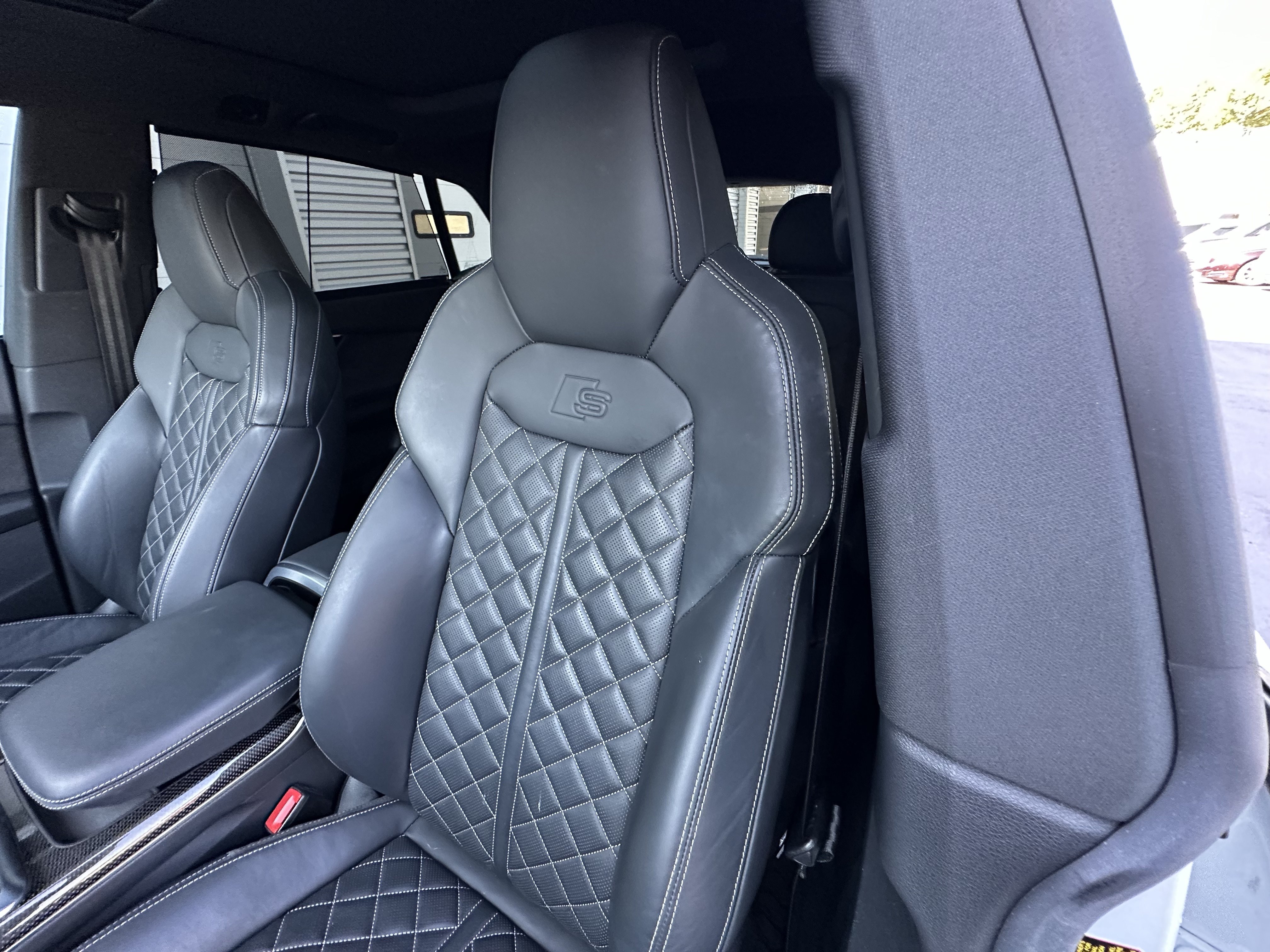 Used 2020 Audi SQ8 Prestige AWD/4WD image 16